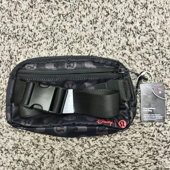 Lululemon x Disney Mickey Mouse Belt Bag Black NWT Everywhere 1L Rare - Picture 3 of 6